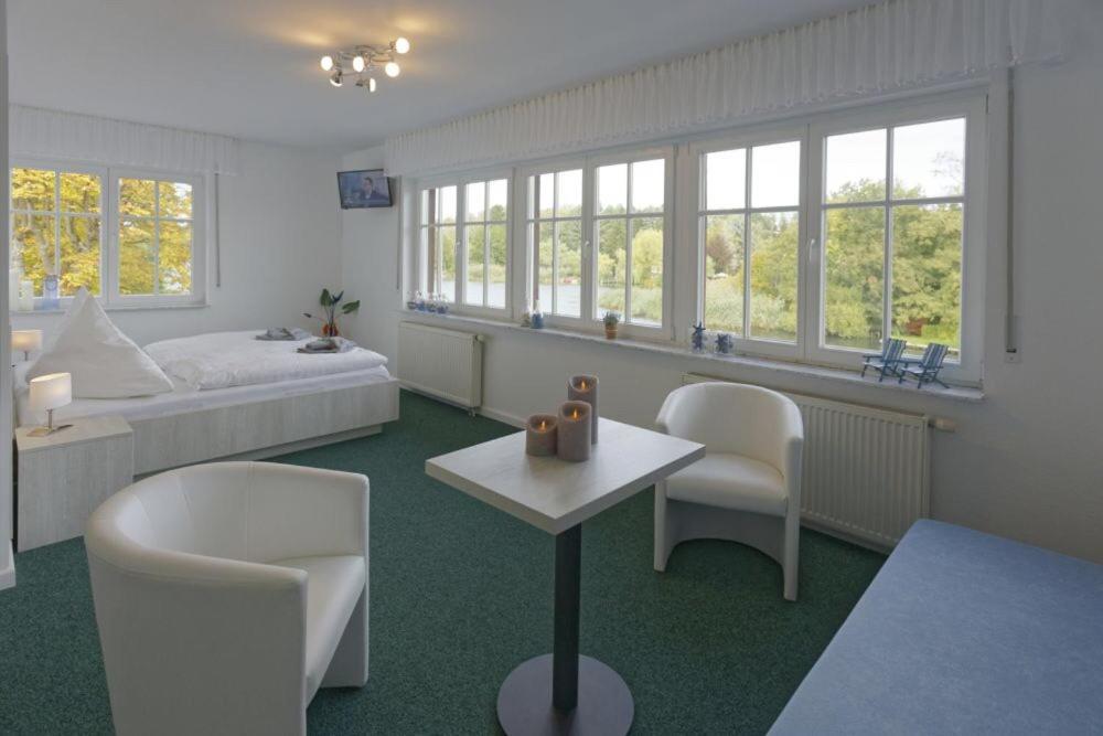 Neu-Helgoland Hotel เบอร์ลิน ภายนอก รูปภาพ
